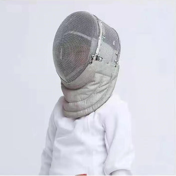 350N Fencing Mask with Padded Bib